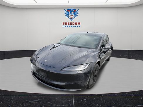 Used 2025 Tesla Model 3 Long Range image 1