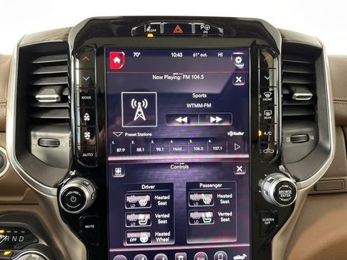 Used 2019 RAM 1500 Laramie image 20