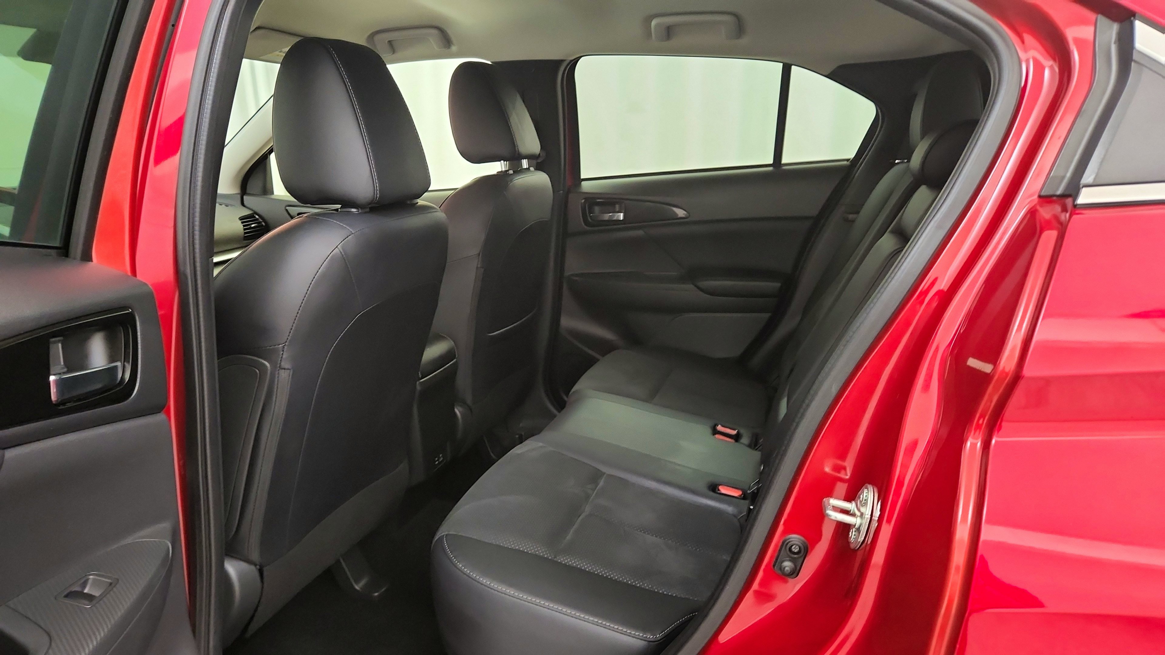 Used 2025 Mitsubishi Eclipse Cross SE AWD/4WD image 30