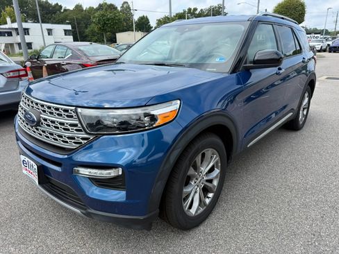 Used 2022 Ford Explorer Limited RWD image 3