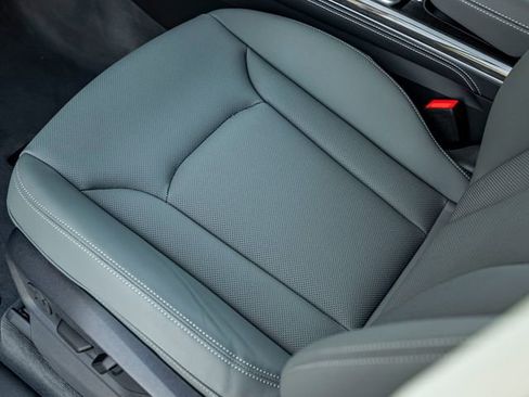 New 2026 Audi Q7 3.0T Premium Plus AWD/4WD image 15