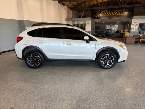 Used 2014 Subaru Crosstrek 2.0i Limited AWD/4WD image 8