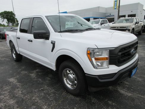 Used 2021 Ford F150 XL w/ Equipment Group 101A High AWD/4WD image 7