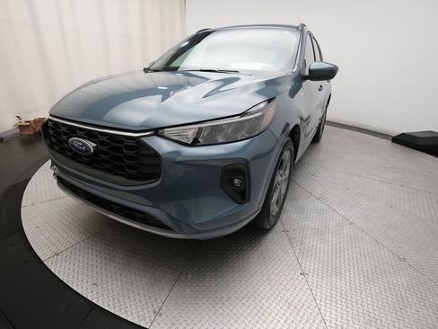 Used 2023 Ford Escape ST-Line Select w/ Tech Pack #1 AWD/4WD image 12