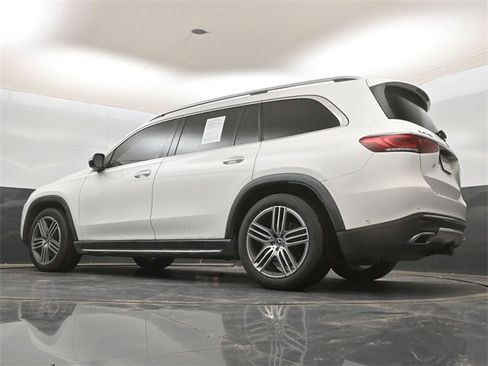 Used 2022 Mercedes-Benz GLS 450 4MATIC image 19