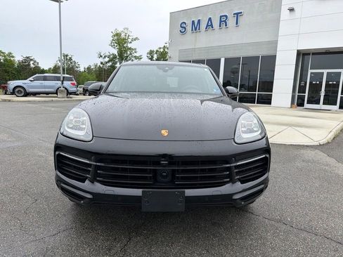 Used 2021 Porsche Cayenne AWD/4WD image 9