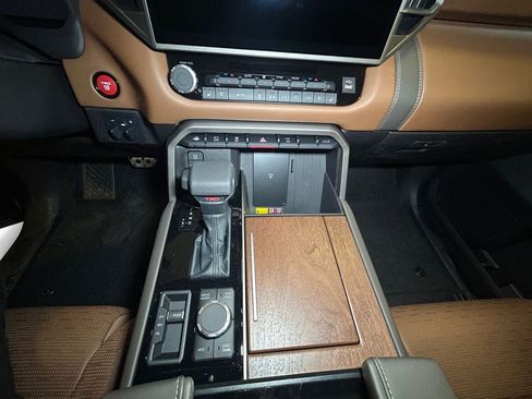 New 2026 Toyota Tundra 1794 Edition AWD/4WD image 11