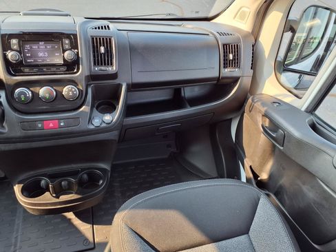 Used 2021 RAM ProMaster 1500 FWD image 3