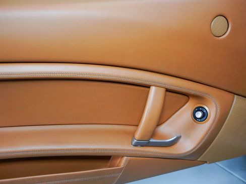 Used 2014 Ferrari California RWD image 39
