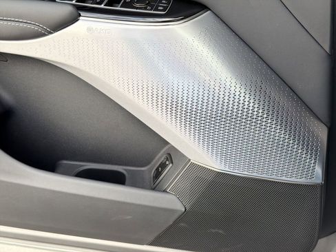 New 2026 Cadillac Lyriq V AWD/4WD image 21