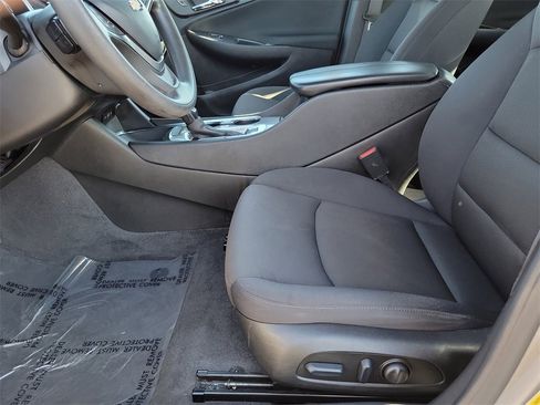 Used 2023 Chevrolet Malibu LT image 17