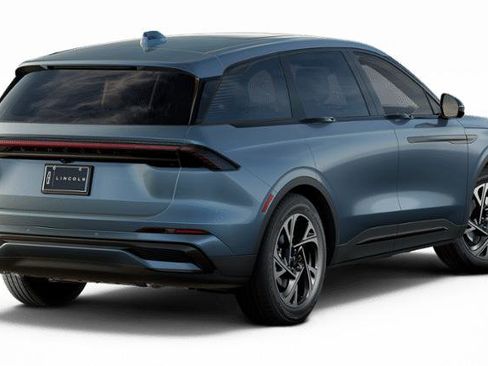 New 2025 Lincoln Nautilus Premier w/ Equipment Group 102A image 25