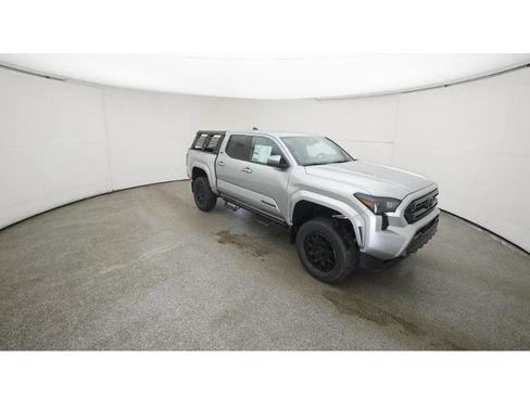 New 2025 Toyota Tacoma SR5 image 13
