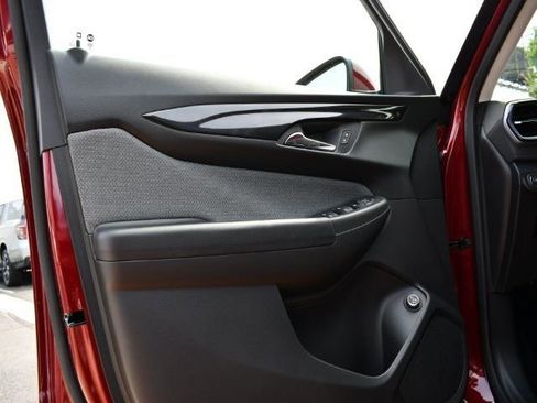 New 2025 Chevrolet TrailBlazer LT w/ Convenience Package image 13