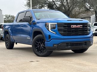 Used 2022 GMC Sierra 1500 Elevation video 2