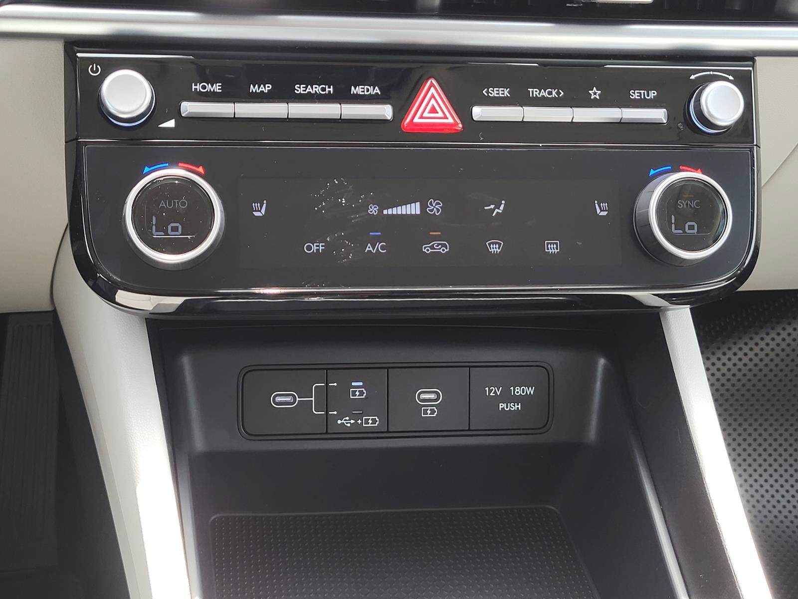 New 2026 Hyundai Tucson SEL FWD image 19