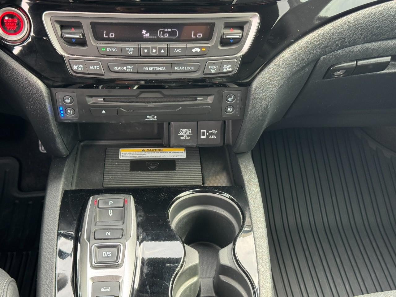 Used 2020 Honda Pilot Elite image 17