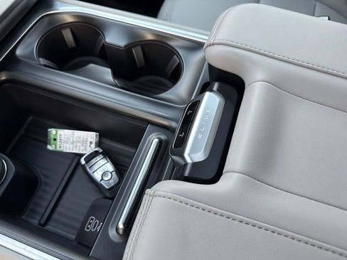 New 2027 Ford Expedition Active AWD/4WD image 25