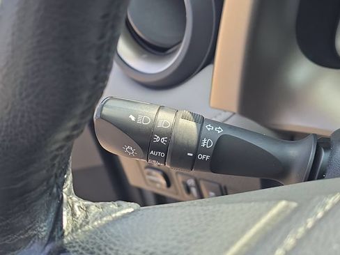 Used 2015 Toyota RAV4 Limited w/ Technology Package AWD/4WD image 14