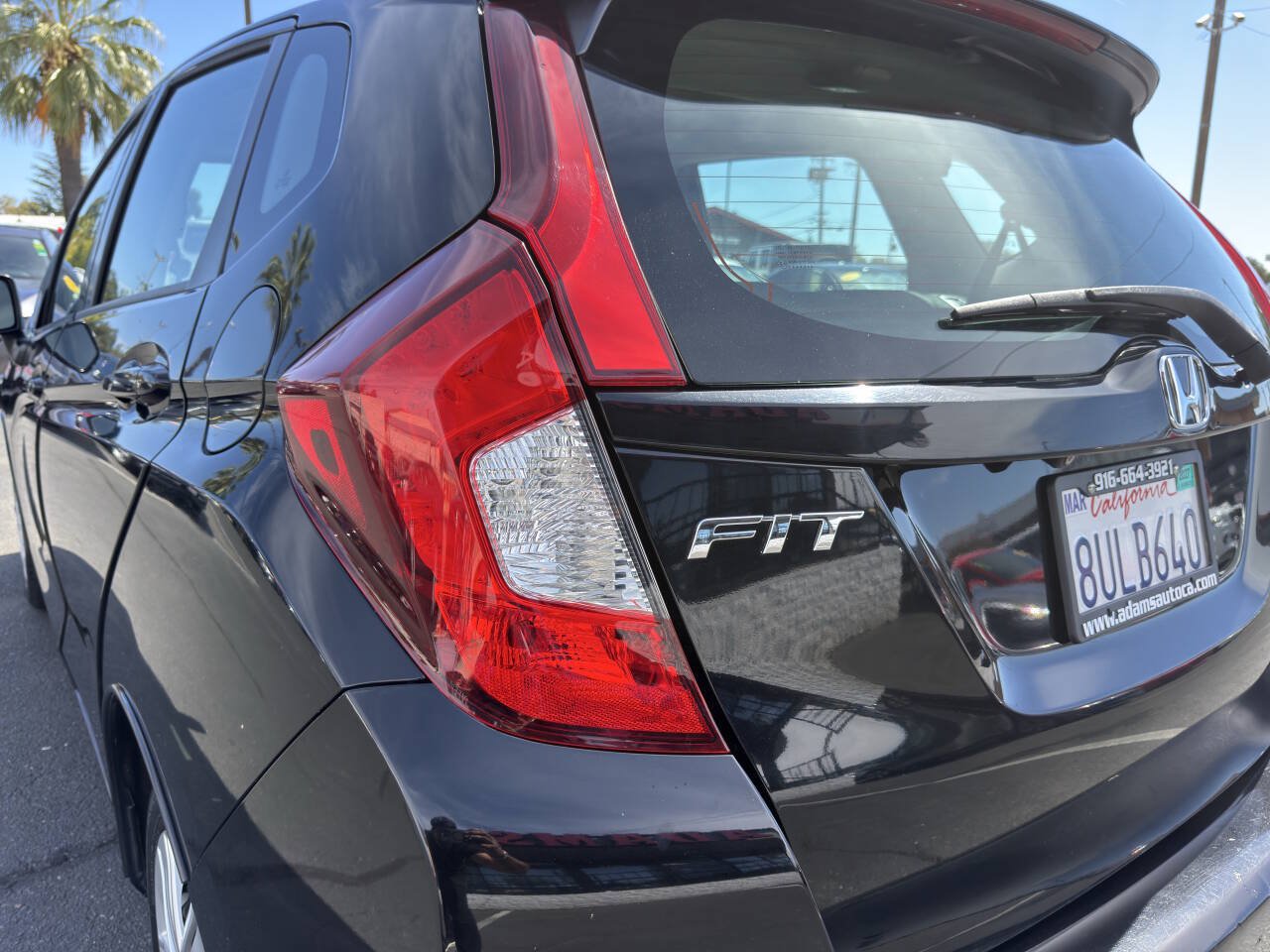 Used 2018 Honda Fit LX image 22