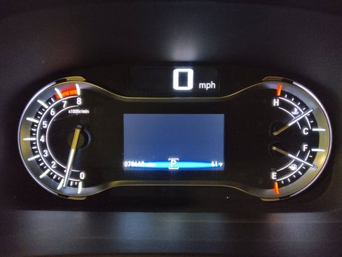 Used 2018 Honda Pilot Touring image 23