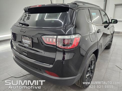 New 2026 Jeep Compass Latitude w/ Quick Order Package 29K AWD/4WD image 4