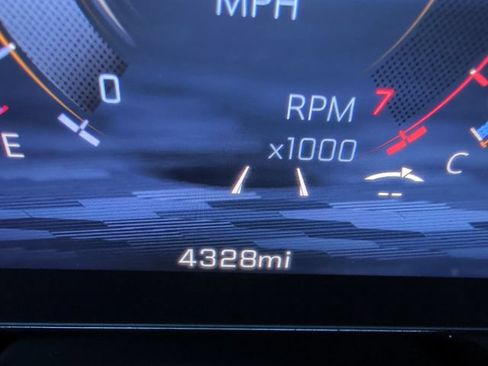 Used 2026 Chevrolet Traverse Z71 w/ LPO, Floor Liner Package AWD/4WD image 17