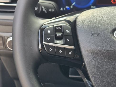 Used 2022 Ford Escape SEL w/ Technology Package image 29