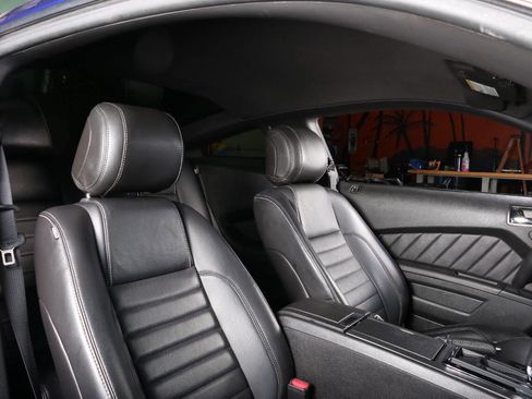 Used 2014 Ford Mustang GT Premium w/ Accessory Package 5 image 40