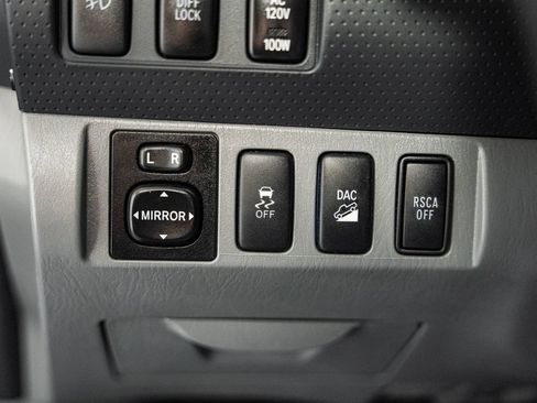 Used 2013 Toyota Tacoma Base w/ TRD Off-Road Pkg image 36