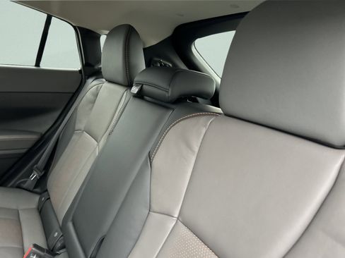 Used 2024 Subaru Crosstrek 2.5i Limited image 15