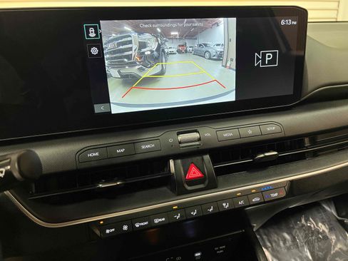 Used 2025 Kia K4 FWD image 9