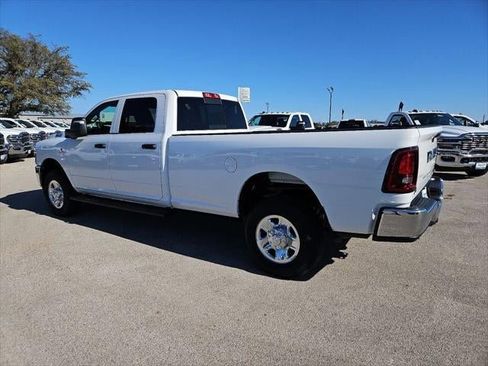 New 2026 RAM 2500 Tradesman AWD/4WD image 33