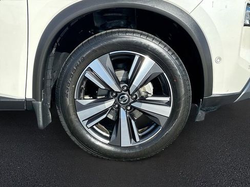 Used 2021 Nissan Rogue Platinum image 33