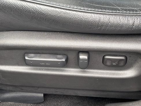 Used 2017 Honda Pilot EX-L image 16