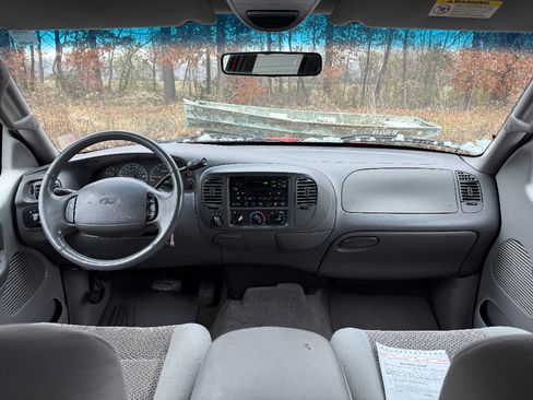 Used 2002 Ford F150 XLT image 28