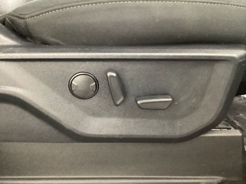 Used 2023 Ford F150 XLT w/ Equipment Group 302A High image 9