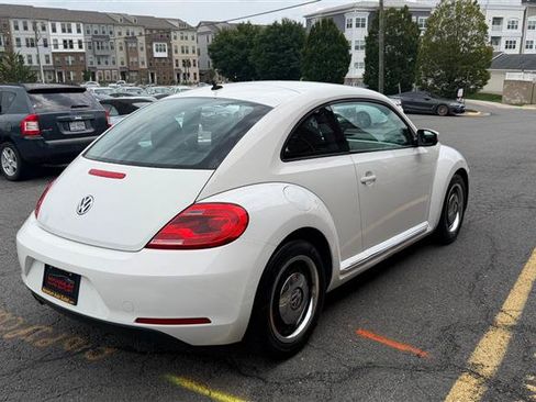 Used 2012 Volkswagen Beetle 2.5 FWD image 12
