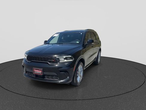 Used 2024 Dodge Durango GT AWD/4WD image 2