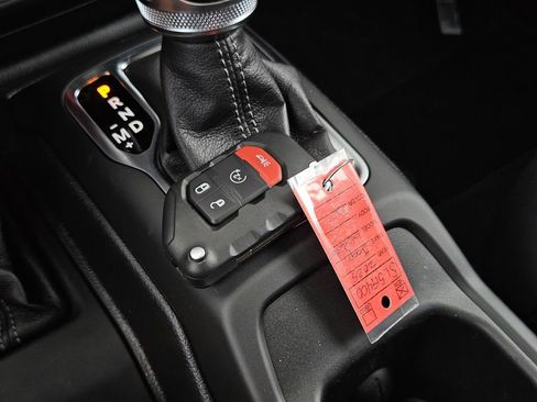 New 2025 Jeep Gladiator Rubicon image 23