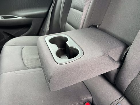 Used 2023 Chevrolet Malibu LT FWD image 24