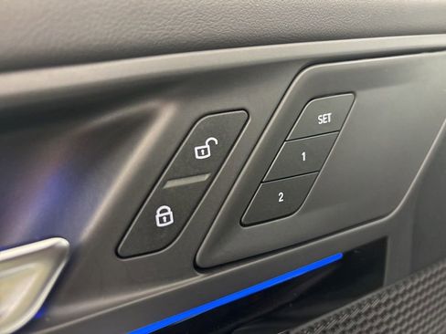 Certified 2025 BMW X1 xDrive28i w/ Technology Package image 23