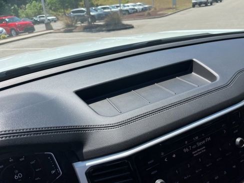 Used 2023 Volkswagen Atlas Cross Sport SE w/ Panoramic Sunroof Package FWD image 23