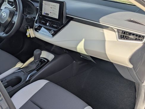 Used 2026 Toyota Corolla LE FWD image 20