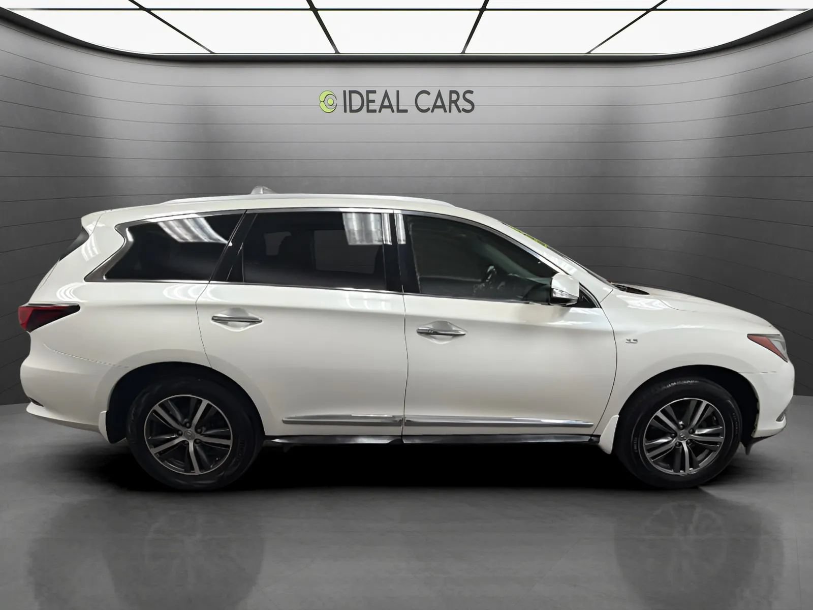 Used 2016 INFINITI QX60 FWD w/ Premium Plus Package image 4