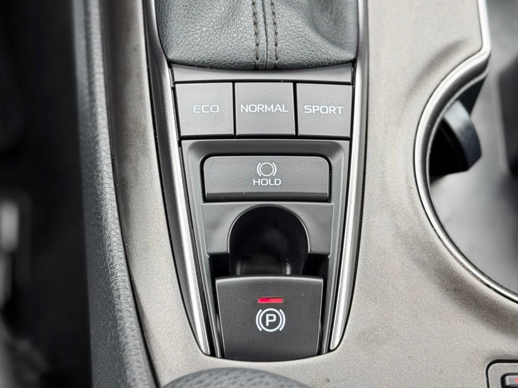 Used 2023 Toyota Camry XSE w/ Navigation Package AWD/4WD image 19