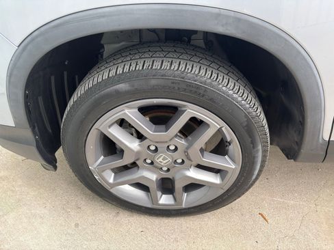 Used 2022 Honda Passport EX-L image 11