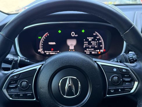 Used 2024 Acura MDX SH-AWD w/ Technology Package image 32