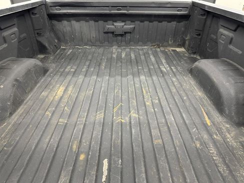 Used 2022 Chevrolet Silverado 2500 LT AWD/4WD image 13