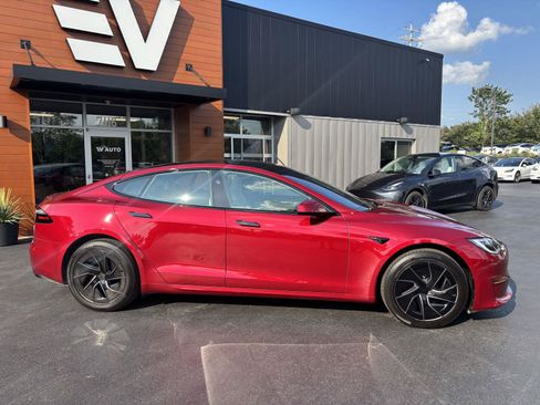 Used 2026 Tesla Model S AWD/4WD image 2
